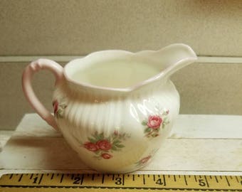 Shelley Creamer, Sweetheart Rose, Royal York, Fine Bone China, England