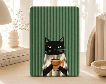 Funda protectora Coffee Cats para Kindle de 11.ª generación de 6" (2022/2024), Paperwhite de 12.ª generación de 7" (2024), Scribe (2024), Colorsoft de 7" (2024) y Kobo. Cuenta con cierre magnético en la parte posterior.
