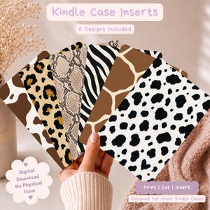 Könnte beinhalten: Sechs rechteckige Kindle-Hülleneinlagen mit verschiedenen Tiermustern wie Kuh, Leopard, Schlangenhaut, Zebra und Giraffe. Der Text Kindle Case Inserts, 6 Designs Included, Digital Download No Physical Item und Print | Cut | Insert ist sichtbar.