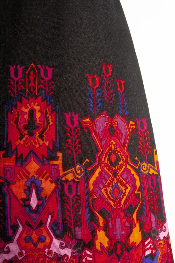 Black Tribal Native Americans Aztec print maxi sk… - image 7