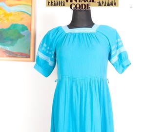 Vintage Turquoise Cotton Peasant Dress L-XL / Crinkled Cotton Lace Trim Tiered Mexican Style