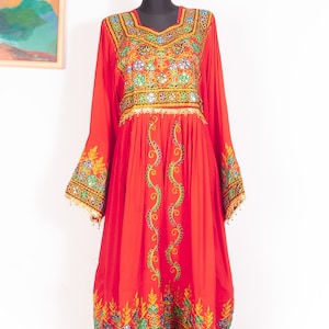 Red Embroidered Afghani Folk style Dress  /  Bright red Afghan Tribal Folk Ethnic Nomad  dress /  size  Medium
