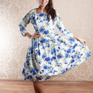 White Blue 50s Full skirt Watercolor print dress  / 1950s  Long sleeve Party Evening dress  / Very good condition / size small