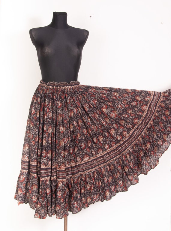 70s vtg Phool Indian Gauze Cotton Maxi Skirt / Ti… - image 10