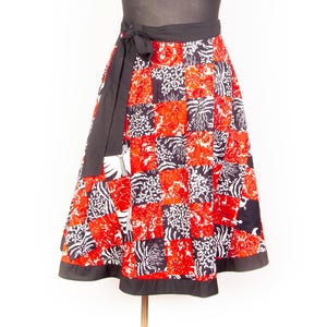 Vtg Black Red Patchwork Cotton Wrap skirt / Short wrap skirt  / sz free