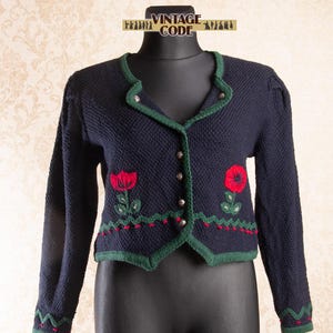 Vtg Austrian Tulip Poppies  Embroidered cardigan /  Dirndl Trachten Knitted wool blend Knit Cardigan /    / sz Large