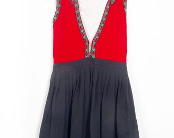 Girls Hardanger Bunad Jentebunad Dress / Handmade Norwegian Folk / Red Black Wool / 10 -12 years