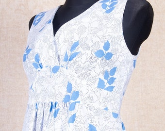 Vintage 70s Blue Floral Cotton Maxi Dress / White Prairie Cottagecore Dress Mackerness England / S