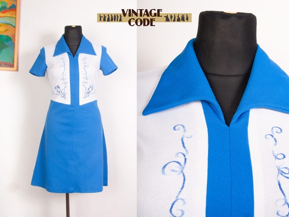 60s 70s short sleeve Mod dress / Blue white Short… - image 1