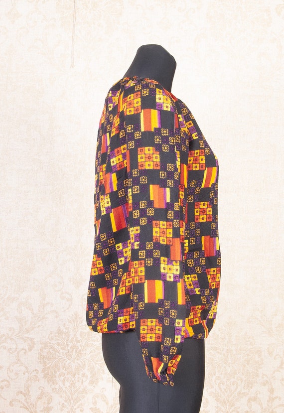 Bright Soft fabric Mod Shirt blouse /  70s vtg Br… - image 5