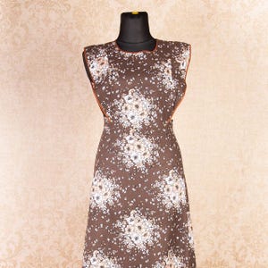 Vtg Cotton Apron Maxi dress / 70s vtg Brown white Floral Prairie Peasant Maxi Dress /  size  Medium