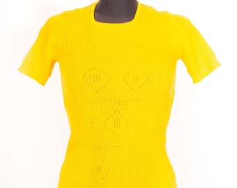 Top de punto acrílico amarillo estilo Mod vintage / Manga corta, de los años 70, fabricado en Italia (sin usar) / Talla pequeña