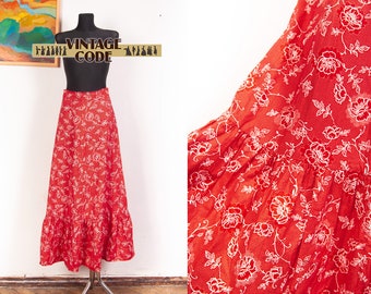 70s vtg Tiered flounced Prairie  Peasant  Maxi skirt  / Red white Floral print Cottage core skirt / sz  Small to Medium