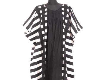 Vintage 1970s Marimekko Black & White Cotton Caftan Dress – Korppi-Style Archive Design