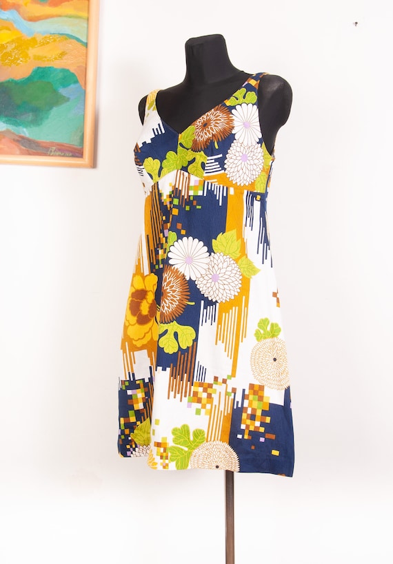 60s Cotton Groovy  Mini Beach dress /  Tropical H… - image 2