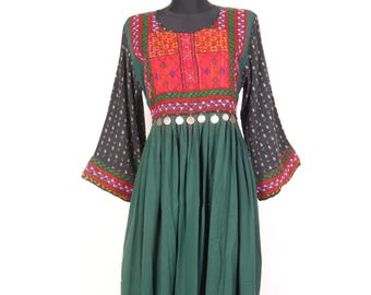 Vintage Afghan Besticktes Maxi Kleid / Boho Hippiekleid / 70er Jahre / Gr S bis M