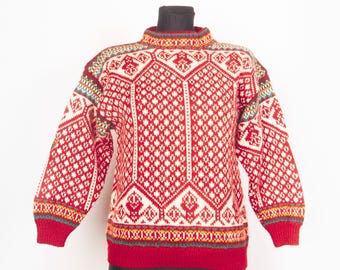 Vintage Dale of Norway Lillehammer 1994 Olympic red and white sweater  / Small woman or Kids