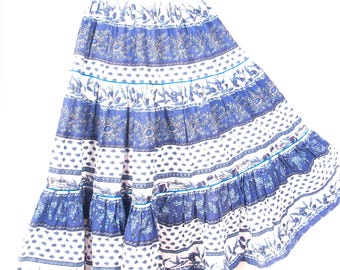 French Provence Cotton Full skirt  / White Blue Tiered elastic waist Folk / Small to Medium