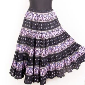 Falda de algodón con guirnalda floral vintage: cintura alta, estilo cottagecore