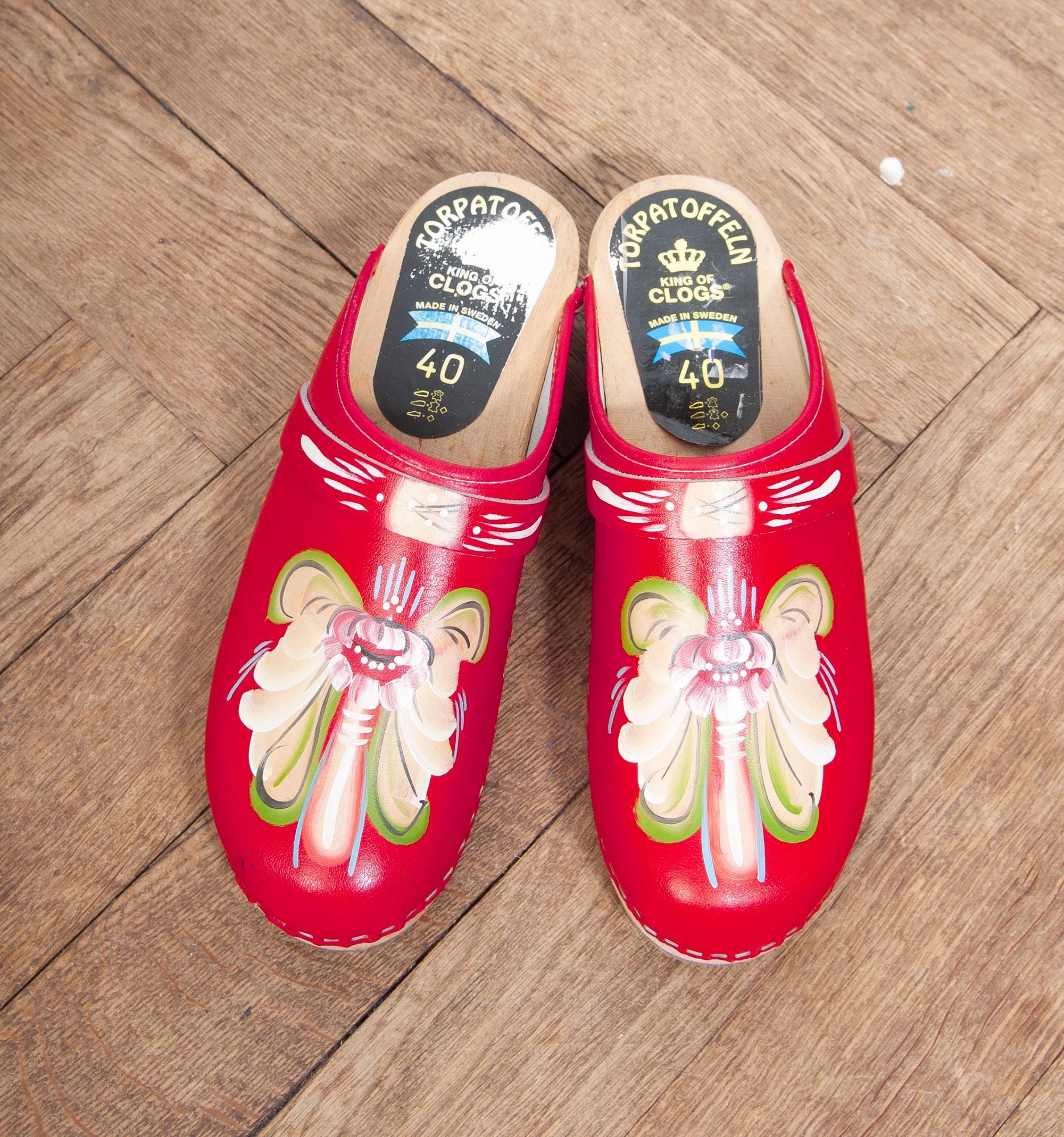 Hand Painted Vintage Leather Clogs - Unisex LIMITED EDITION Dansko Professional Hand Painted Clogs - Fall main image 4