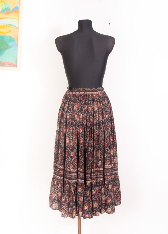 70s vtg Phool Indian Gauze Cotton Maxi Skirt / Ti… - image 4