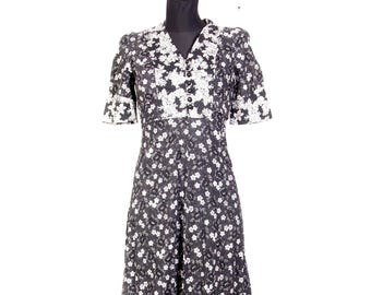 Vintage 70s Romantic Maxi Dress Black White Floral Dark Academia Gothic Minimalist XS