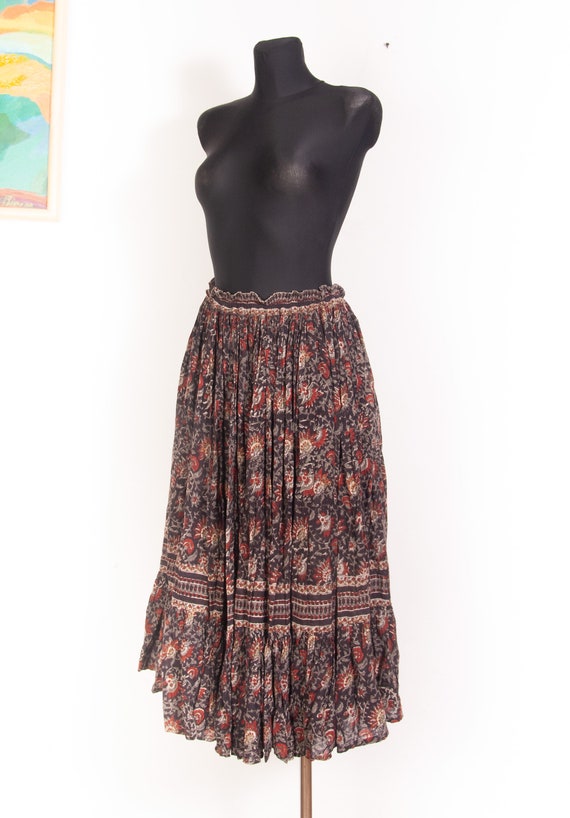 70s vtg Phool Indian Gauze Cotton Maxi Skirt / Ti… - image 2