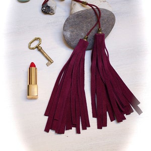 sac à pompons de charme, glands en cuir bordeaux pour sacs, sac à bretelles frangées, porte-clés