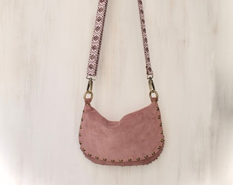 petit sac hobo rose, petit sac bandoulière en cuir