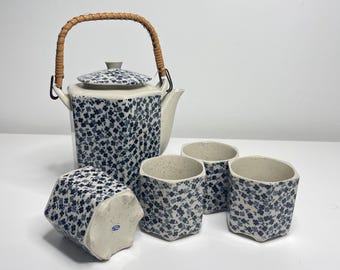 Vintage Japanese Tea Set | Teapot & 4 Tea Cups | Blue Four-Leaf Clover Design