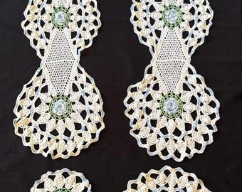 2 Caminhos de Mesa Vintage, Toalhinhas de Crochê Feitas à Mão, Estampa Floral Azul e Branca