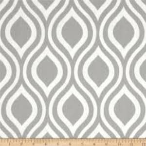 Peut inclure: Tissu géométrique gris et blanc avec un motif répétitif de formes en goutte d'eau.