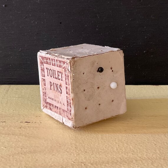 Antique Toilet Pins, Made in USA, Collectible, 8 Glas… Gem