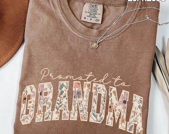 Custom Comfort Colors Floral Grandma Shirt Promoted to Grandma Established 2026 Mothers Day Gift Pregnancy Announcement to Grandparents