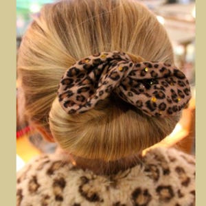Hair Bun Maker, handmade, cheetah print, heatless curls, Versatile Styling, Hair Accessory image 2