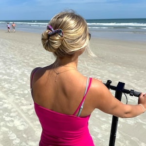 Updo bun maker, deft bun, heatless curls, ballet bun, twist a bun