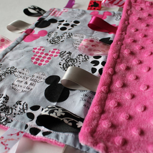 Baby Taggie Blanket - Minnie Mouse & Pink Minky  Design taggies Grey Pink Mouse