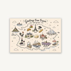 Peut inclure: Une impression rectangulaire intitulée Greetings From France Joie de Vivre présentant une carte de la France avec des illustrations de monuments et d'icônes culturelles dont la tour Eiffel, le Mont Saint-Michel, les Alpes, la lavande, le vin.