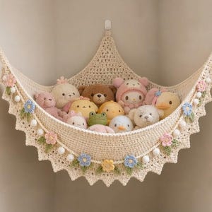 Patrón de ganchillo para hamaca de esquina en PDF, tutorial para red de almacenamiento de peluches, organizador de peluches con guía de imágenes.