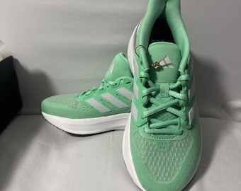 Size 6 - adidas Ultrarun 5 W Green Glow Dash Grey Core Black W
