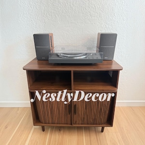 Record Player Stand with Vinyl Storage | Mid Century Turntable Console & Media Console Table | Low Media Console TV Stand for Living Room