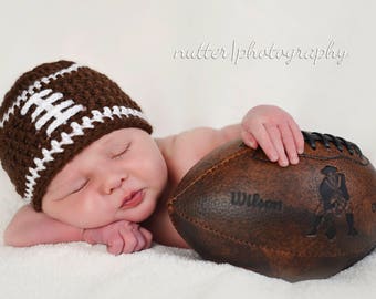 Crochet baby beanie foottbal hat, Newborn baby football hat, baby football hat for photo prop