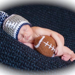 Crochet baby football hat Dallas Seattle New York  Carolina  newborn 0-3 month boy girl pom pom photo prop
