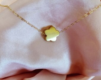 Gold flower necklace  Gift for women  Her  necklaces for women  flower jewelry  flower necklaces  flower pendant gold filled delicate chain