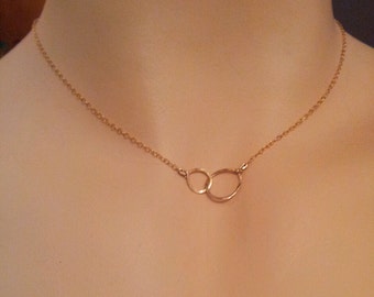 Interlocking Circle Necklace  Interlocking Ring Necklace Interlocking circles pendant Two interlocking circles necklaces    Mother’s  Gift