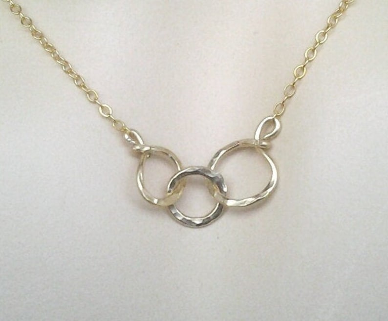 3 Sisters Necklace for Her , 3 Circles Necklace,3 Best Friend Necklace