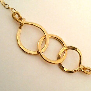 3 Circle Bracelet for 3 Daughters 3 Sisters 3 bestfriend gift for wife Mom gifts from daughter aunt cousin grandma 30th birthday women gift