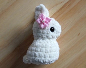 Bunny Puff haakpatroon · Amigurumi-tutorial zonder naaiwerk DIY-garenvezel Art Pocket-sleutelhanger Mini klein formaat Zonder naai schattig dier Paaskonijn