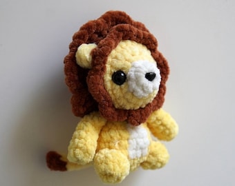 Pocket Lion Crochet Pattern · Amigurumi PDF Tutorial Baby Stuffed Animal Charm Safari Jungle Zoo Easy Beginner Unisex Boys Girls Kids Toy