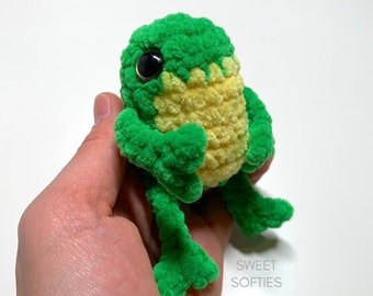 Huggy Frog Crochet Pattern · No Sew Amigurumi Tutorial Keychain Charm Easy Beginner Stuffed Animal Pocket Baby Japanese Doll Plush Toy